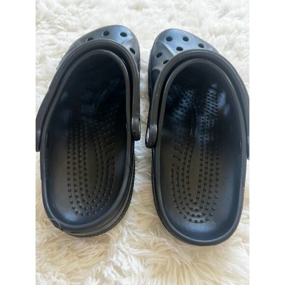 EUC Black Crocs Mens size 7 Women size 9 slip on comfy sandals - Picture 8 of 8